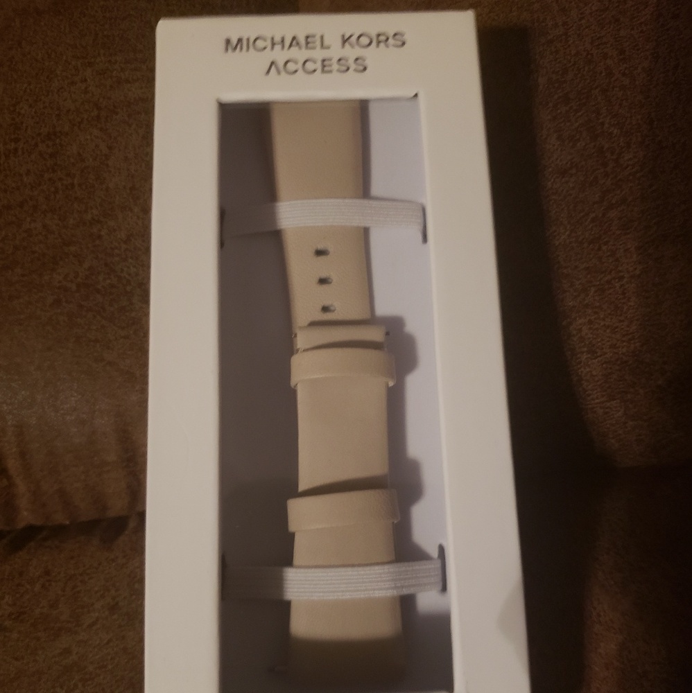 Michael kors smartwatch band